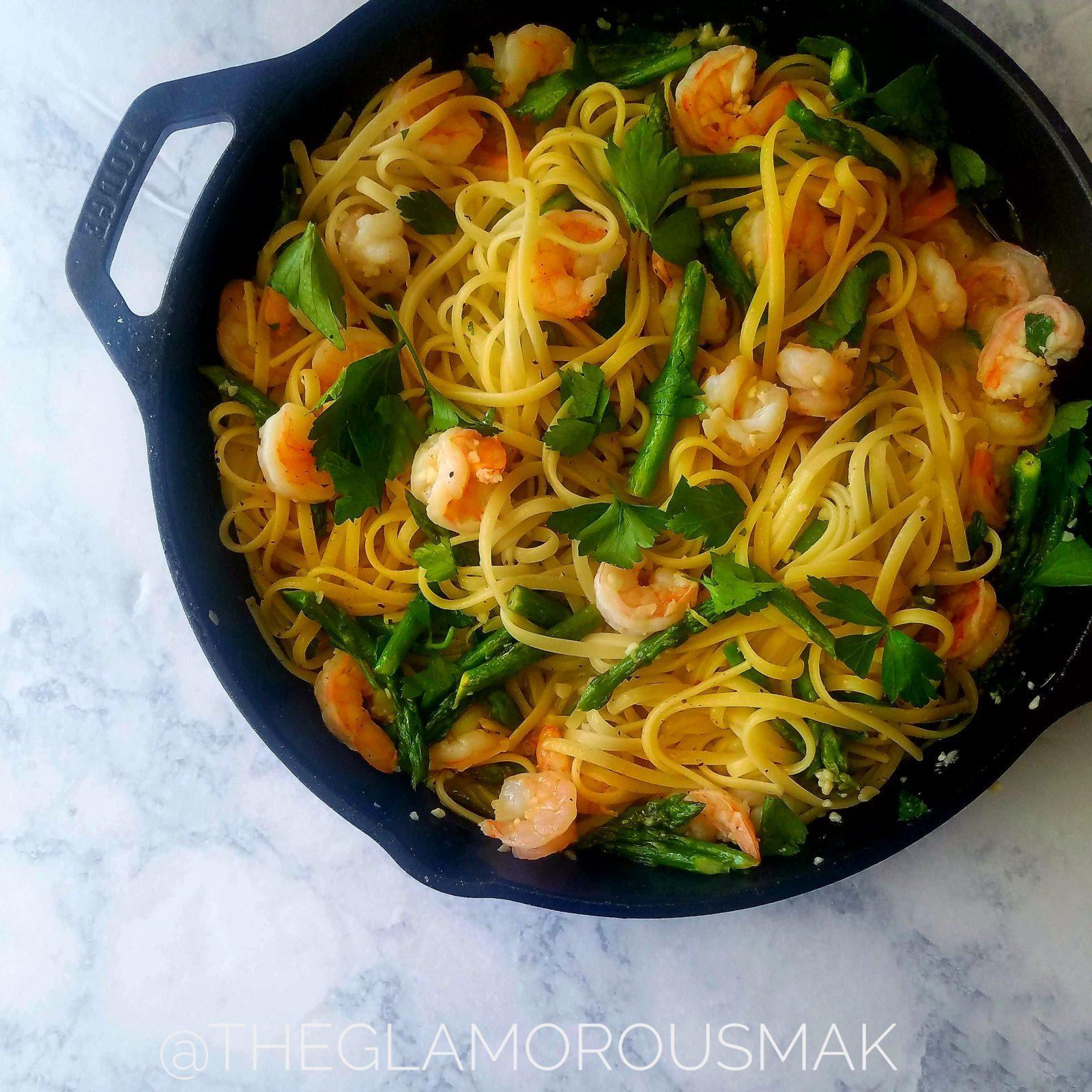 Garlicky shrimp pasta theglamorousmak.com