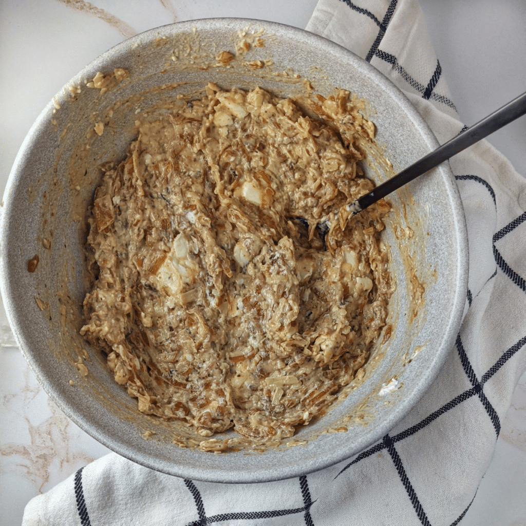 french onion soup dip ingredients mixed together